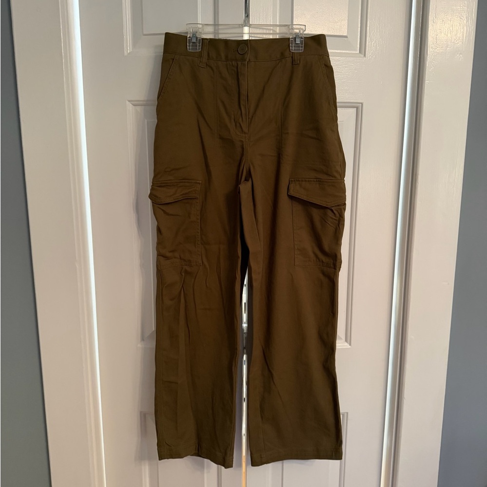 OAK + FORT Women’s Olive Cargo Pants